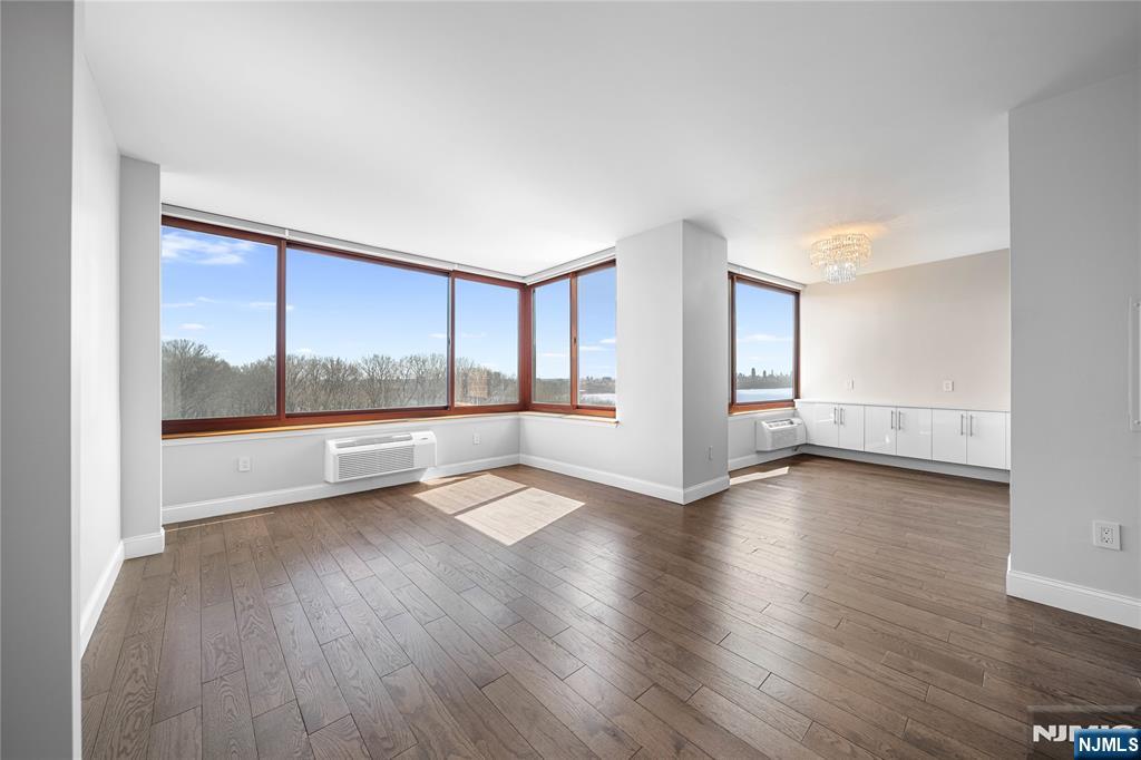 100 Old Palisade Road, Unit 1604 Fort Lee, NJ 07024 - Photo 2 of 45