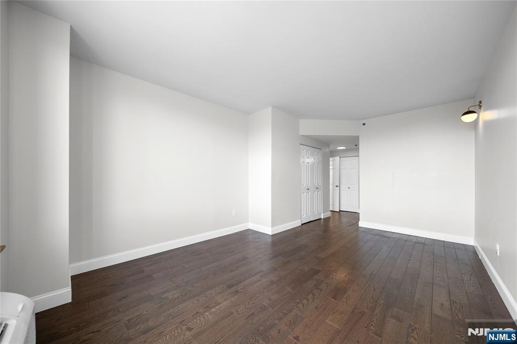 100 Old Palisade Road, Unit 1604 Fort Lee, NJ 07024 - Photo 23 of 45