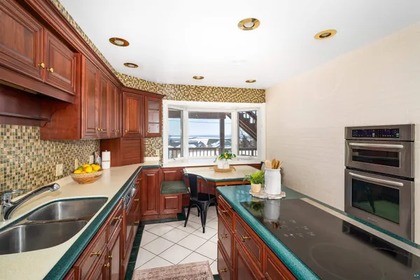 $599,900 | 814 West 5th Street, Duluth, MN 55806