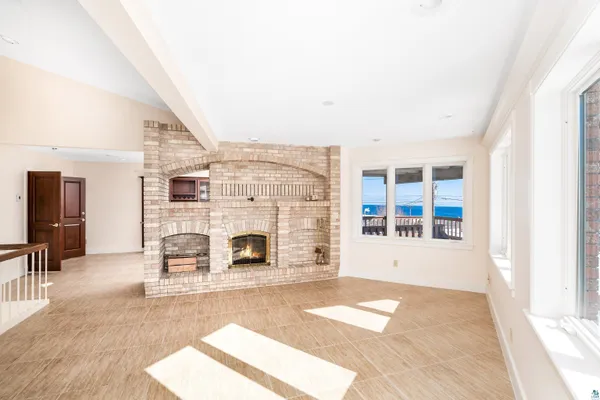 $599,900 | 814 West 5th Street, Duluth, MN 55806