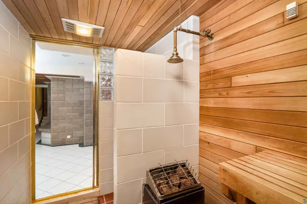 $599,900 | 814 West 5th Street, Duluth, MN 55806