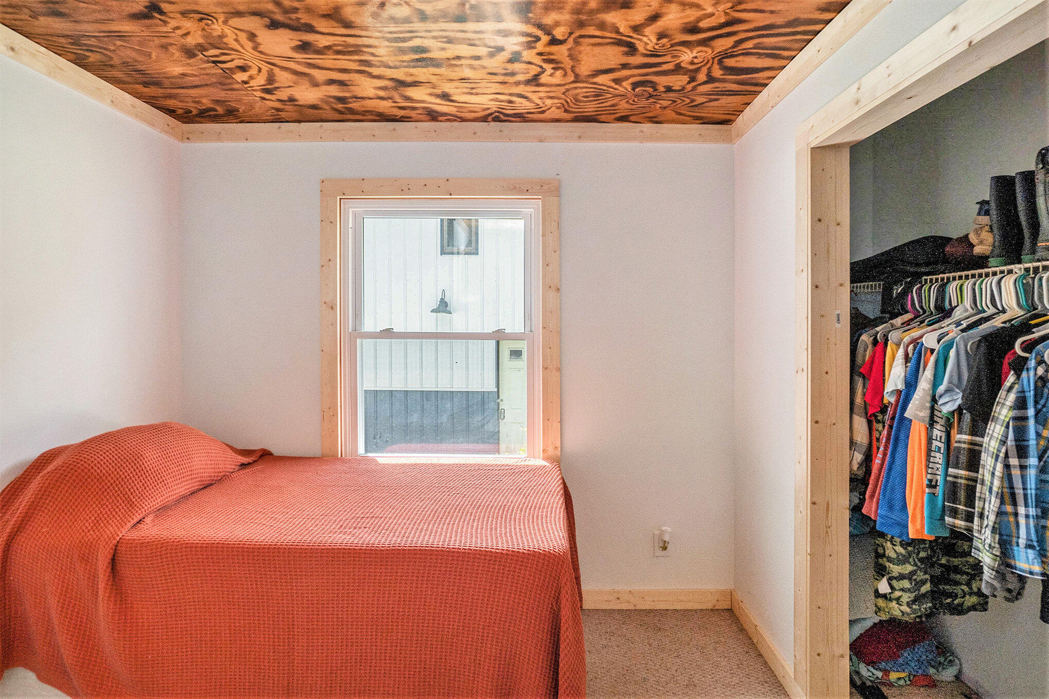 11676 Whitefish Road Newaygo, MI 49337 - Photo 11 of 20 Main level bedroom 2