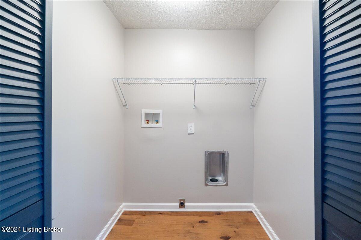 6672 Rutledge Road Louisville, KY 40258 - Photo 14 of 24 08-FullRes-8