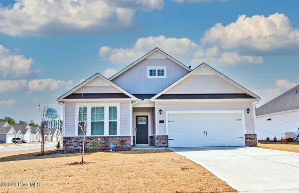 $369,900 | 1001 Alizarin Lane, New Bern, NC 28562