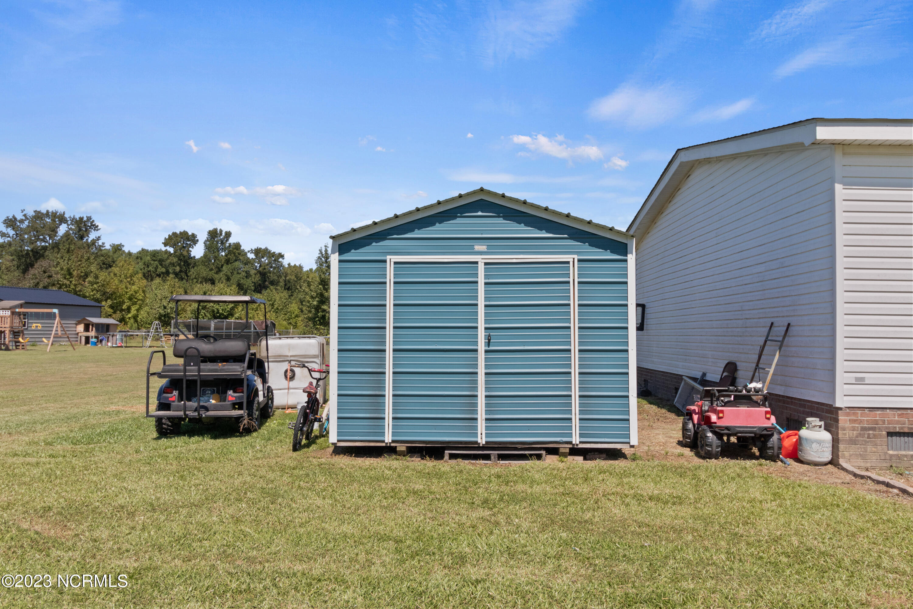 25 Whitley Way Smithfield, NC 27577 - Photo 4 of 23 05-25 Whitley Way-5