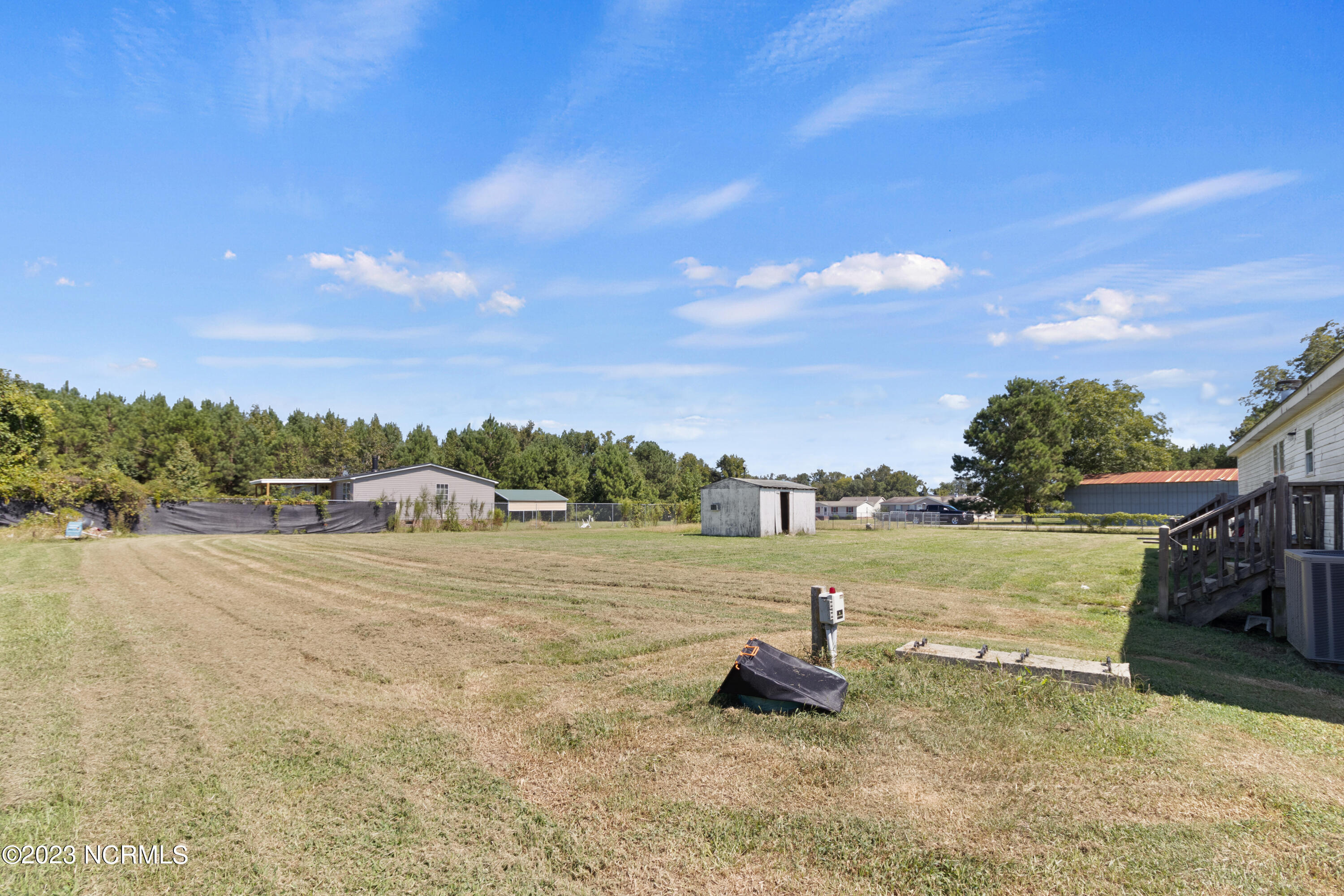 25 Whitley Way Smithfield, NC 27577 - Photo 7 of 23 09-25 Whitley Way-9
