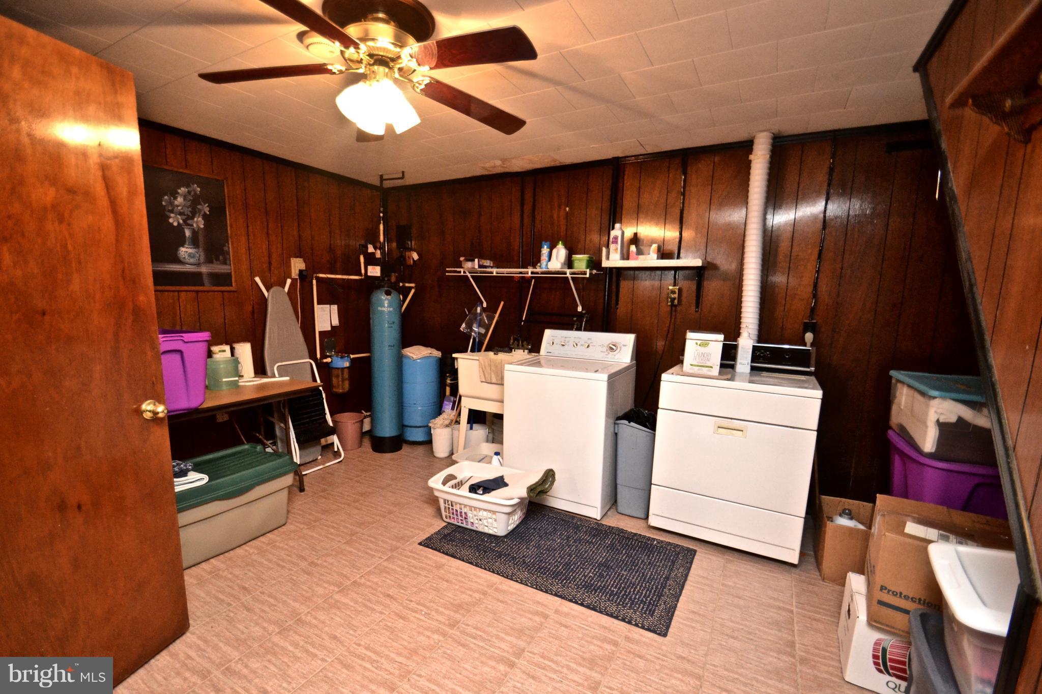 5224 Freter Road Sykesville, MD 21784 - Photo 22 of 30 Lower Level Laundry / Storage