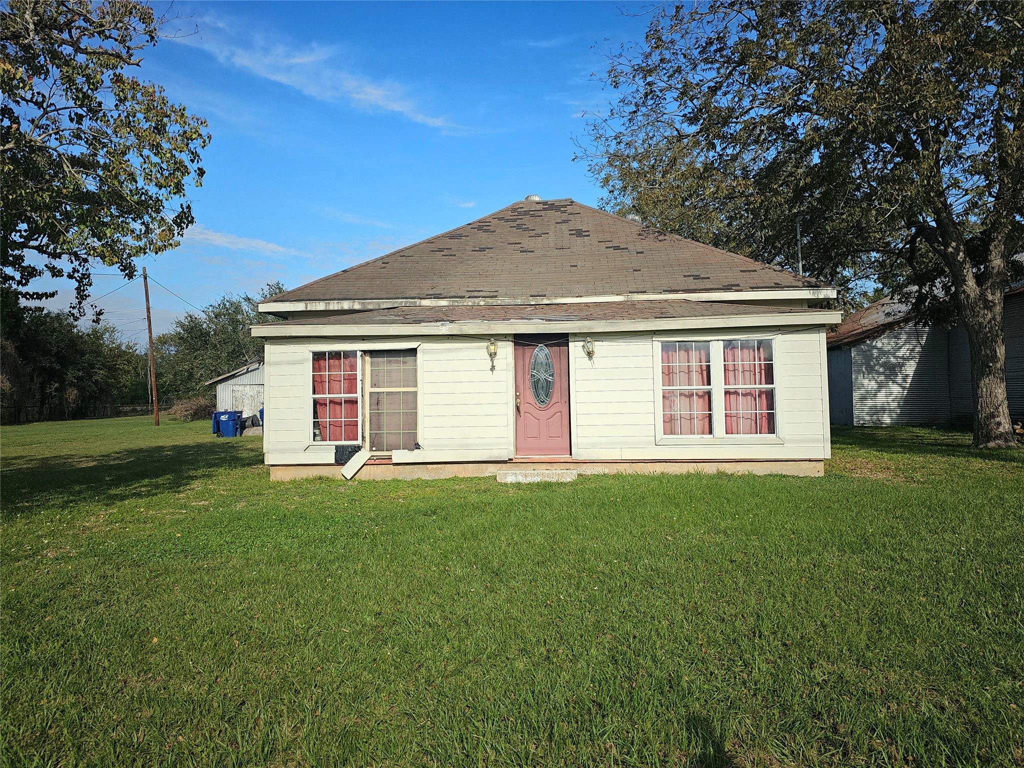 422 West Main St  