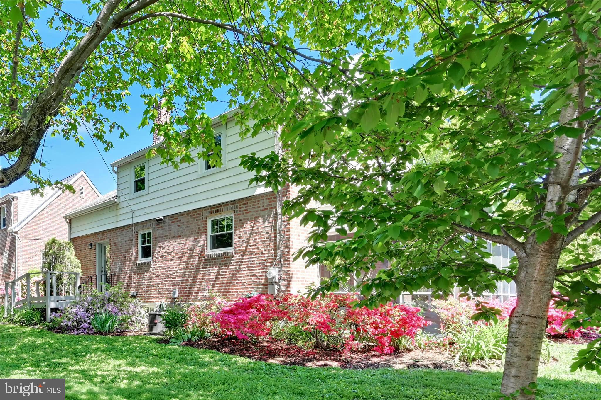 114 Rambling Way Springfield, PA 19064 - Photo 38 of 43 Exterior Back
