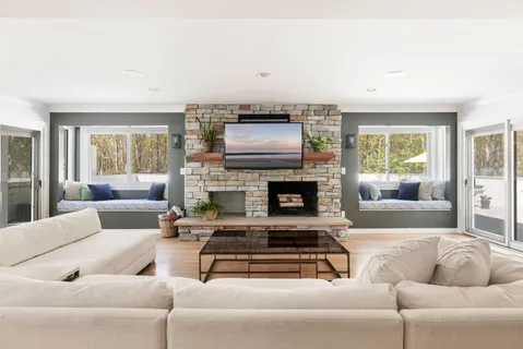 $2,195,000 | 35 Rivers Road, East Hampton, NY 11937