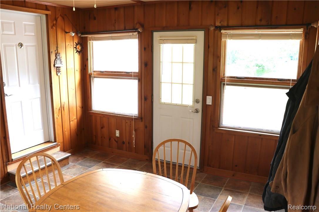 10889 Spencer Road Brighton, MI 48114 - Photo 35 of 70 IMG_6914.JPG