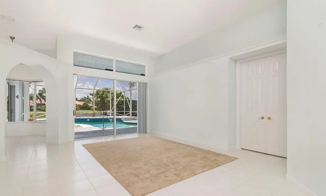 $8,000 | 6025 Fountain Palm Drive, Jupiter, FL 33458