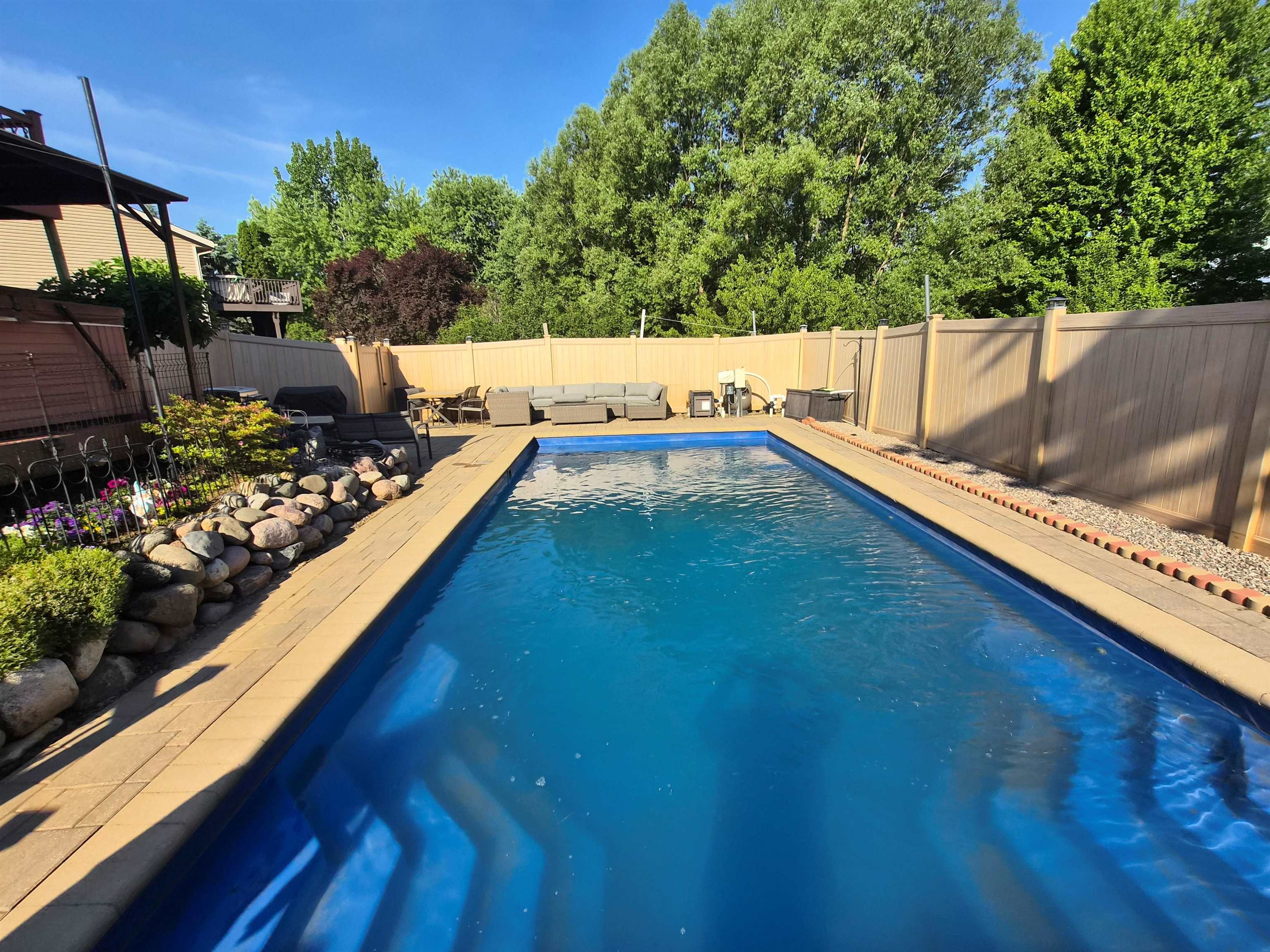 110 Falcon Way Southwest Poplar Grove, IL 61065 - Photo 2 of 29