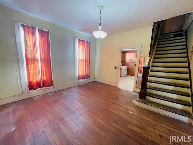 $89,900 | 504 South Mill Street, Fairmount, IN 46928