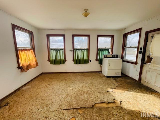 504 South Mill Street Fairmount, IN 46928 - Photo 3 of 14