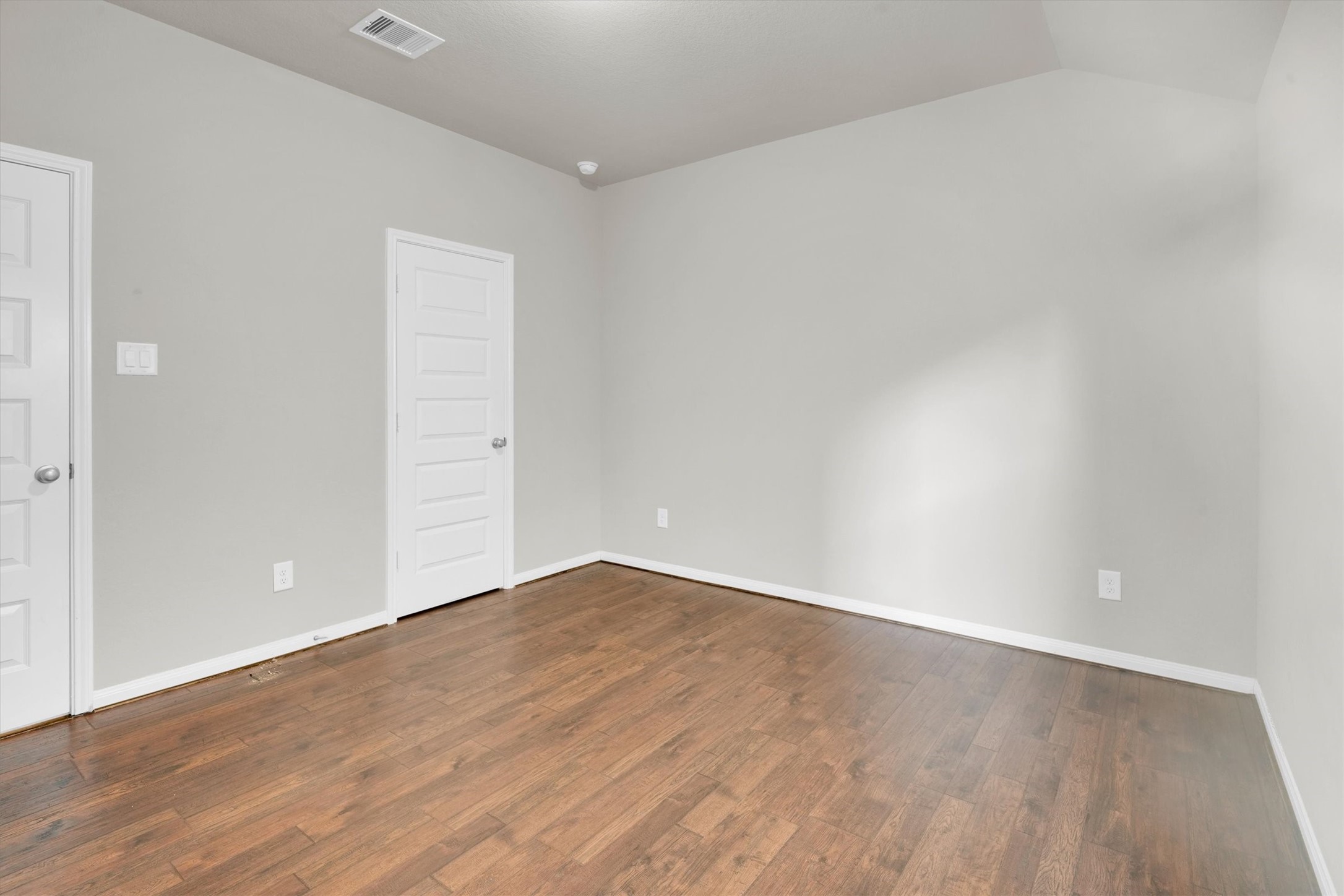 2421 Bear Crk Drive Rosharon, TX 77583 - Photo 11 of 22 Bedroom3