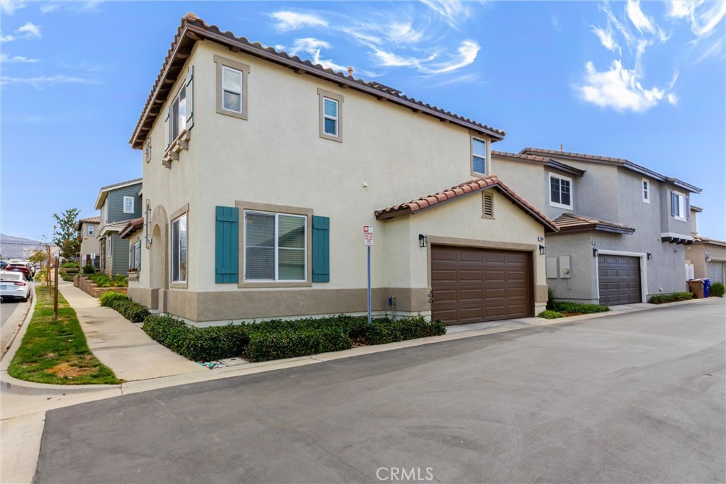34055 Lily Road Yucaipa, CA 92399 - Photo 4 of 30 Gallery Image 4