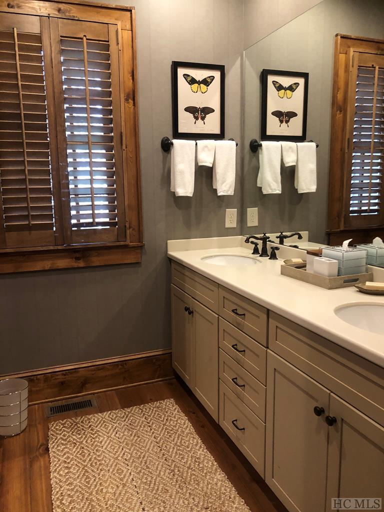 165 Arrowhead Cottage Road Highlands, NC 28741 - Photo 8 of 14 Gallery Image 8