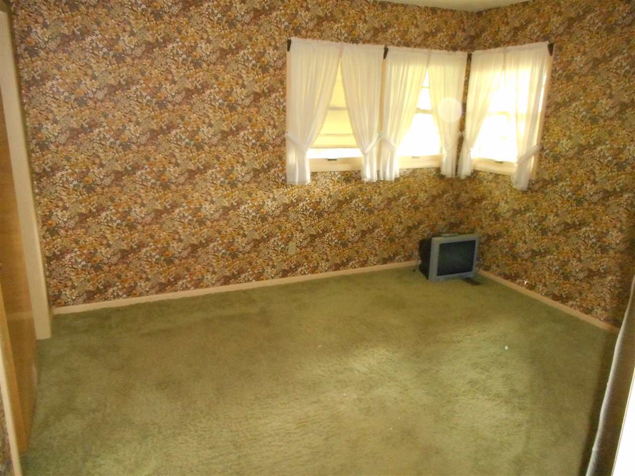28881 New Road North Liberty, IN 46554 - Photo 9 of 11