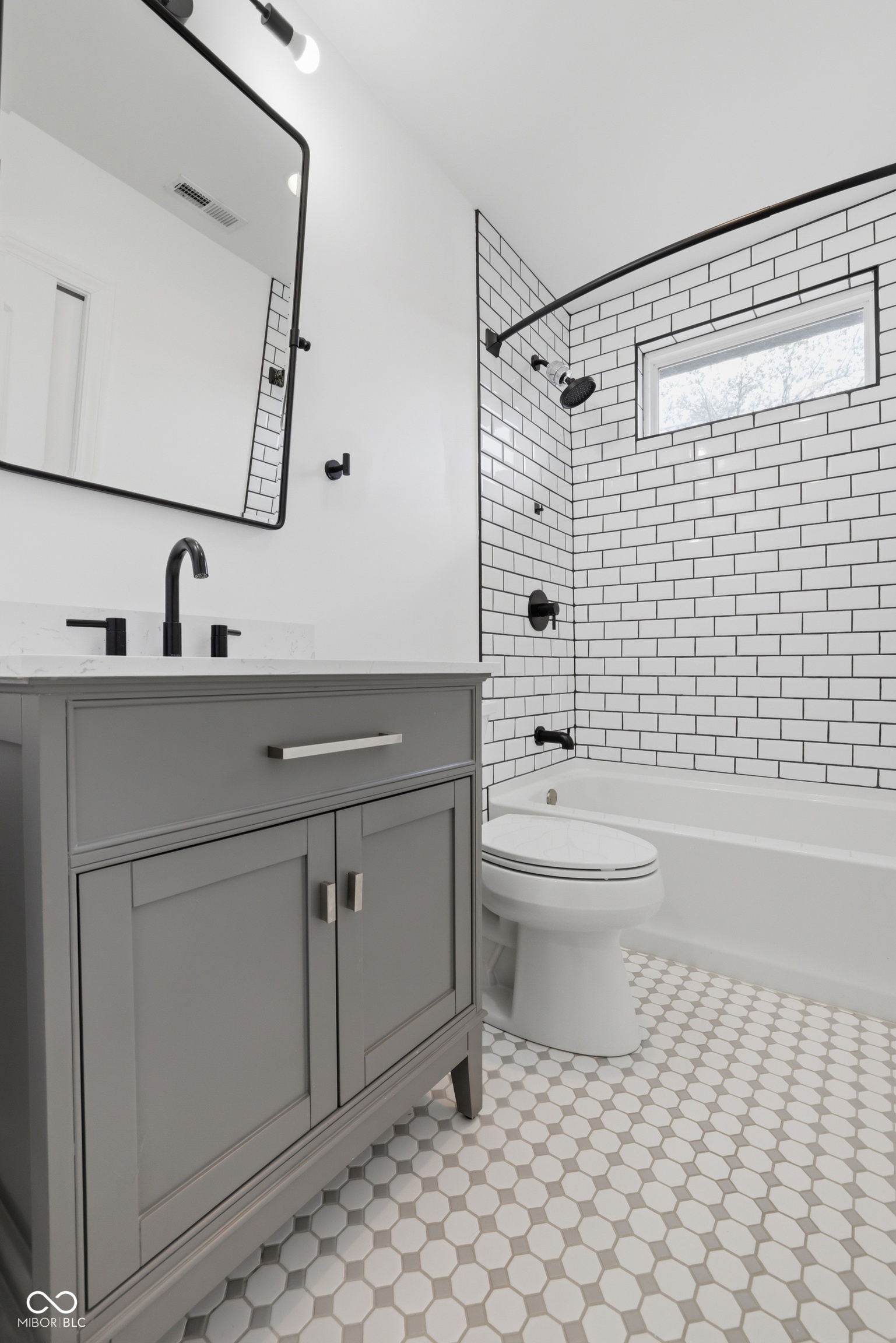 213 East Madison Avenue Pendleton, IN 46064 - Photo 23 of 37
