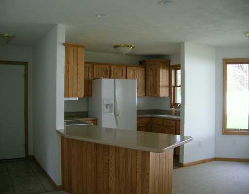 558 D Ridgeview Road Mount Pleasant, PA 15666 - Photo 4 of 8 Kitchen.