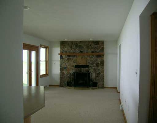 558 D Ridgeview Road Mount Pleasant, PA 15666 - Photo 5 of 8 Den/Family/Great Room.