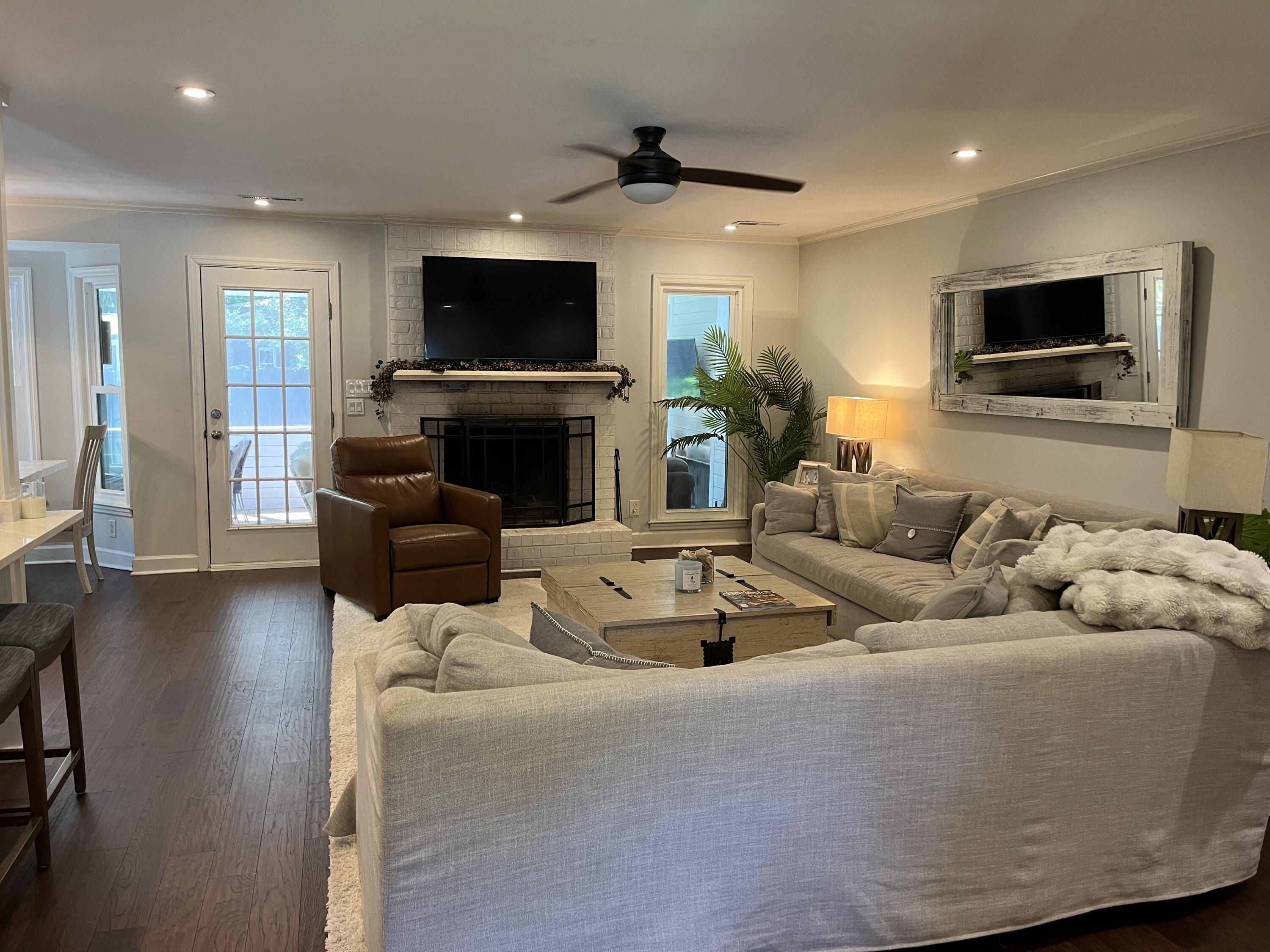 1133 Shoreside Way Mount Pleasant, SC 29464 - Photo 4 of 19