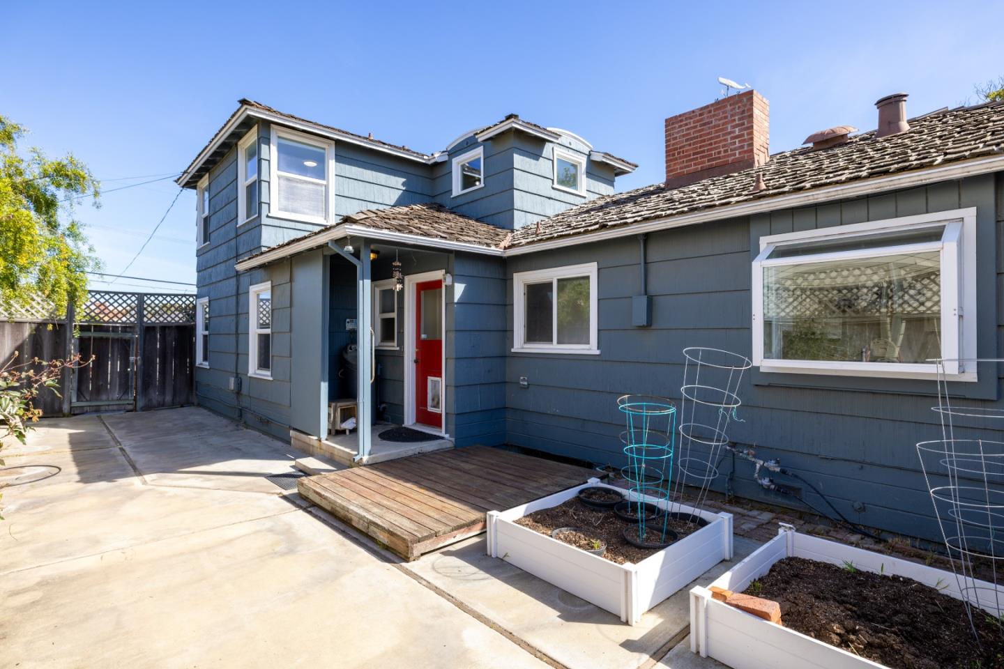 330 Homestead Avenue Salinas, CA 93901 - Photo 37 of 51 a front view of a house with parking space