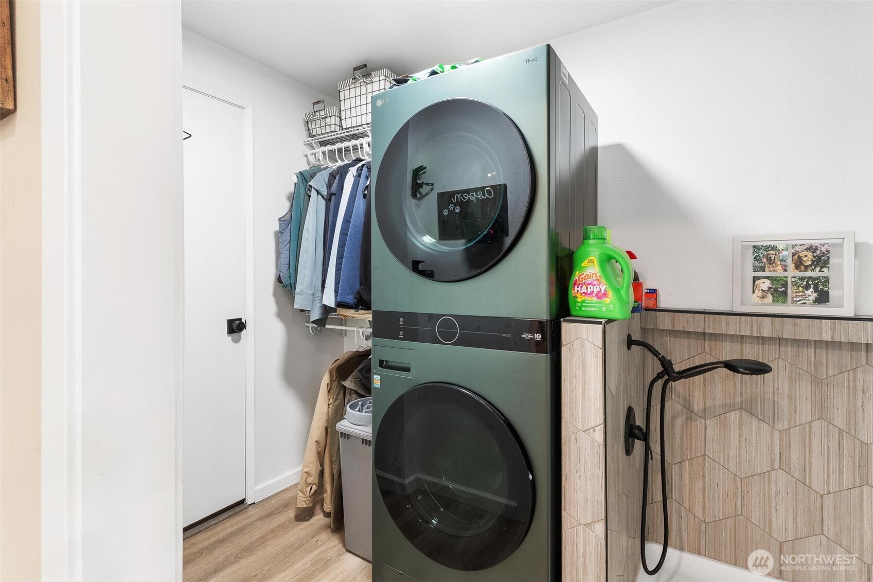 21910 Southeast 239th Street Maple Valley, WA 98038 - Photo 21 of 38 a utility room with dryer and washer