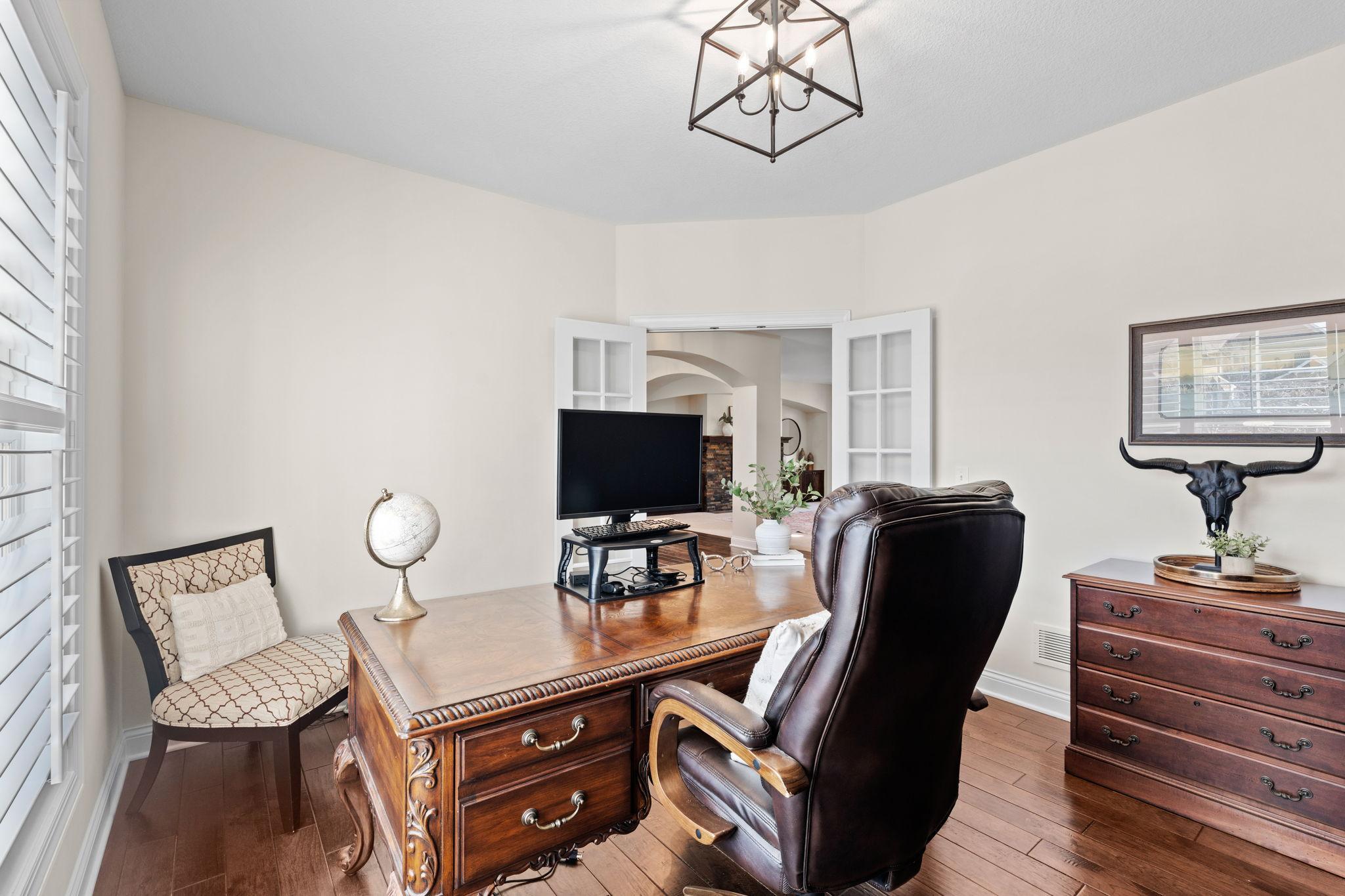 11668 Azure Court Inver Grove Heights, MN 55077 - Photo 23 of 70