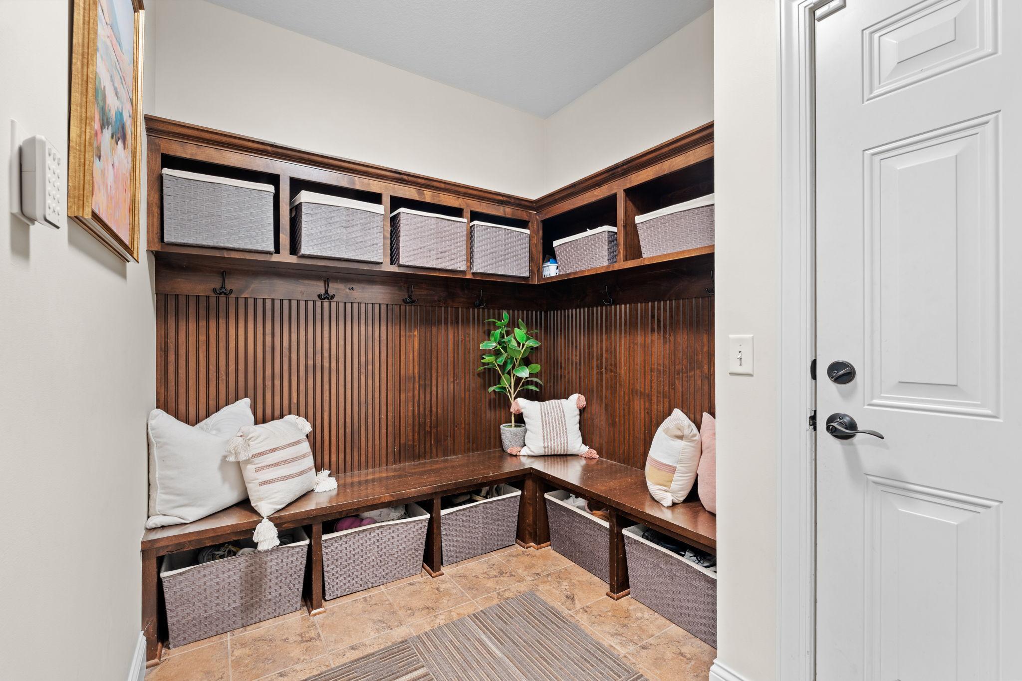 11668 Azure Court Inver Grove Heights, MN 55077 - Photo 27 of 70