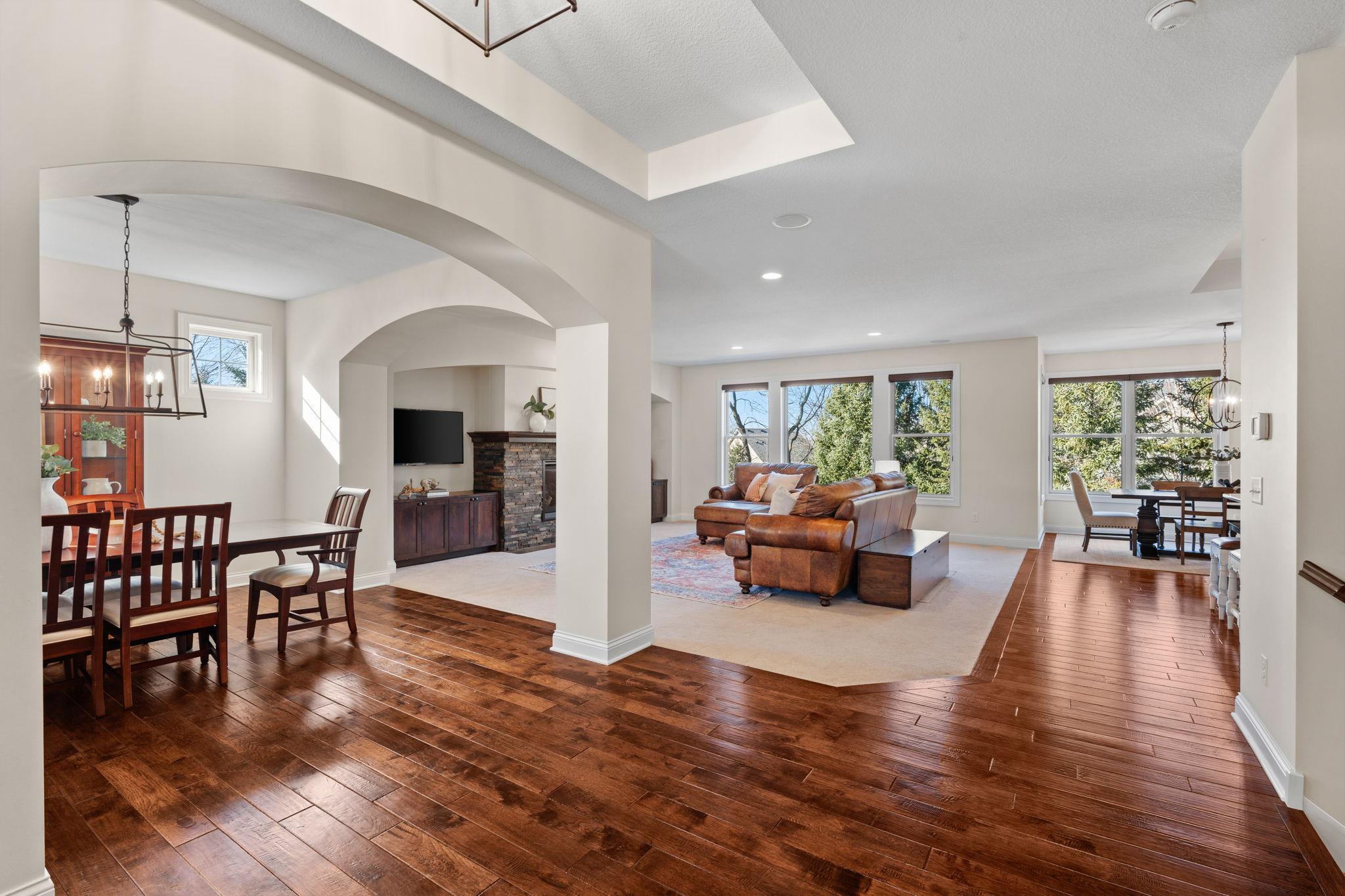 11668 Azure Court Inver Grove Heights, MN 55077 - Photo 5 of 70