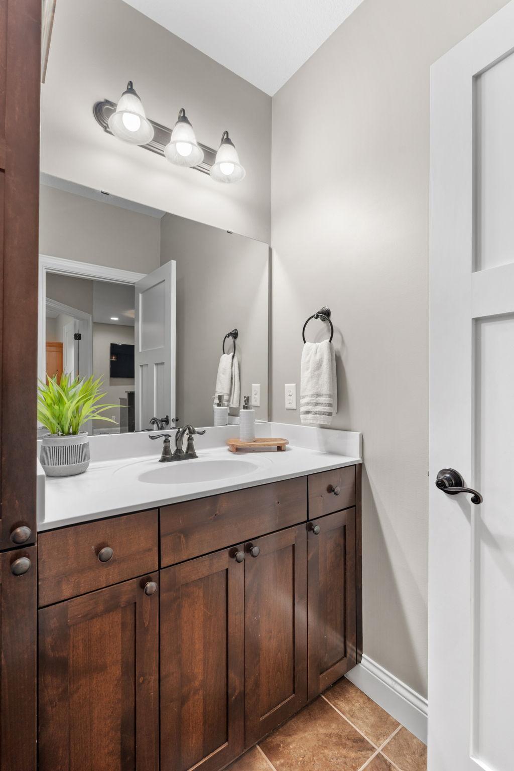 11668 Azure Court Inver Grove Heights, MN 55077 - Photo 55 of 70