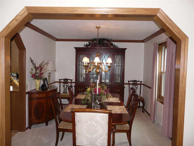 $3,200 | 7409 Sawmill Road, Madison, WI 53717