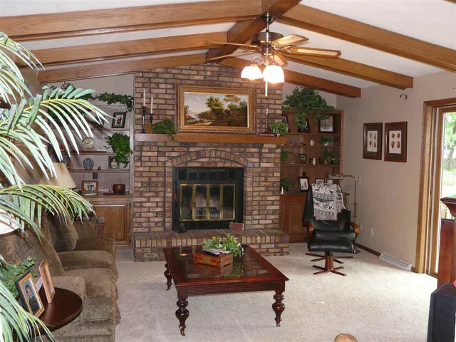 $3,200 | 7409 Sawmill Road, Madison, WI 53717