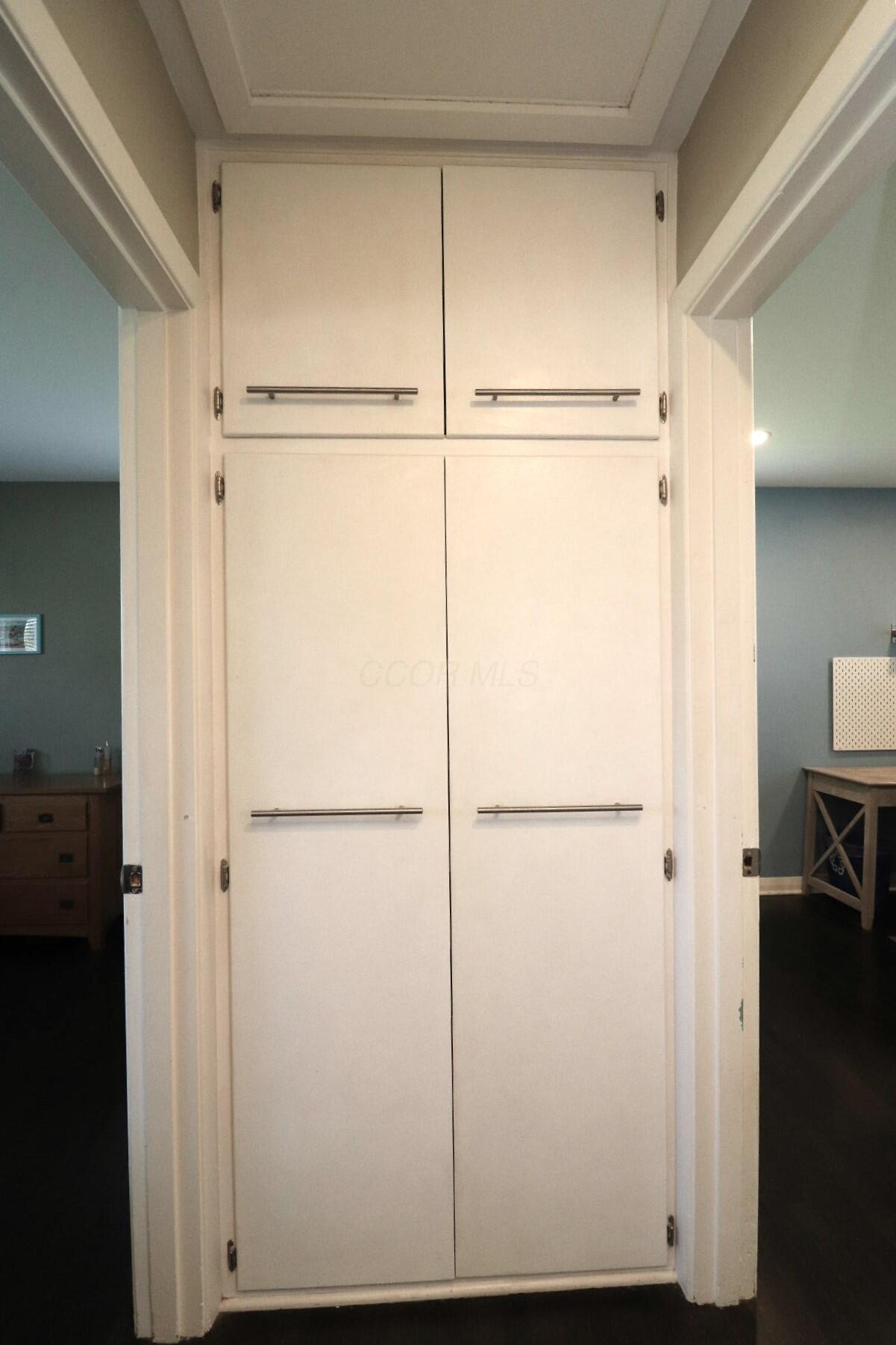 1950 Langham Road Columbus, OH 43221 - Photo 26 of 56 Timeless linen closet