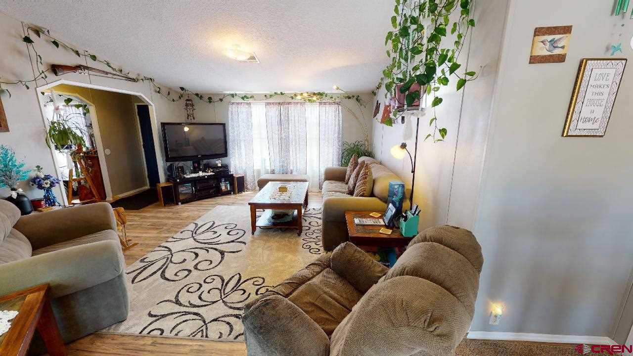 62703 Falcon Road Montrose, CO 81401 - Photo 3 of 34 Gallery Image 3