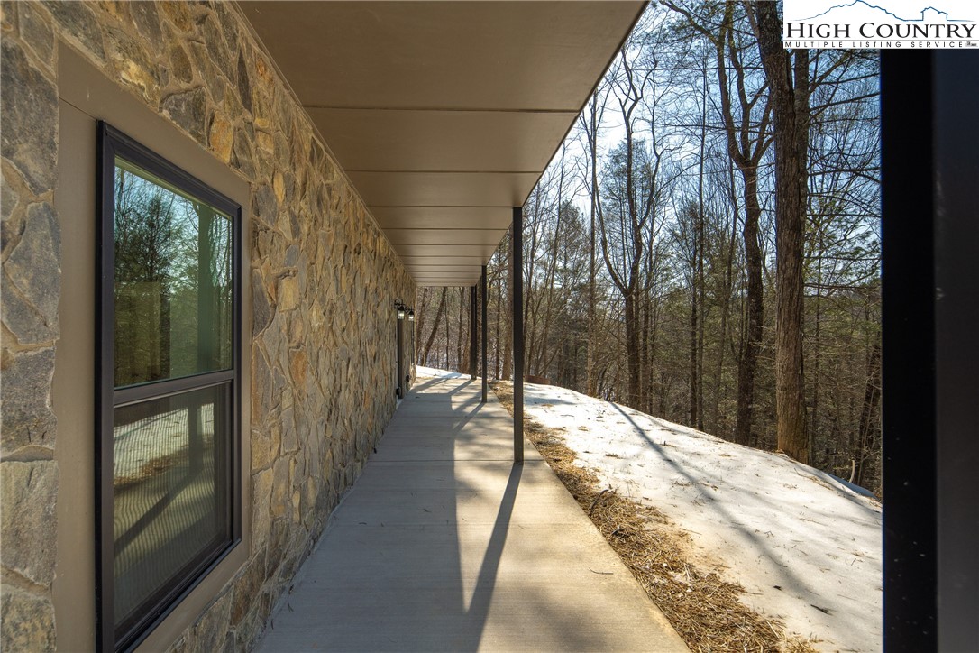 114 Woodpecker Road Purlear, NC 28665 - Photo 32 of 47