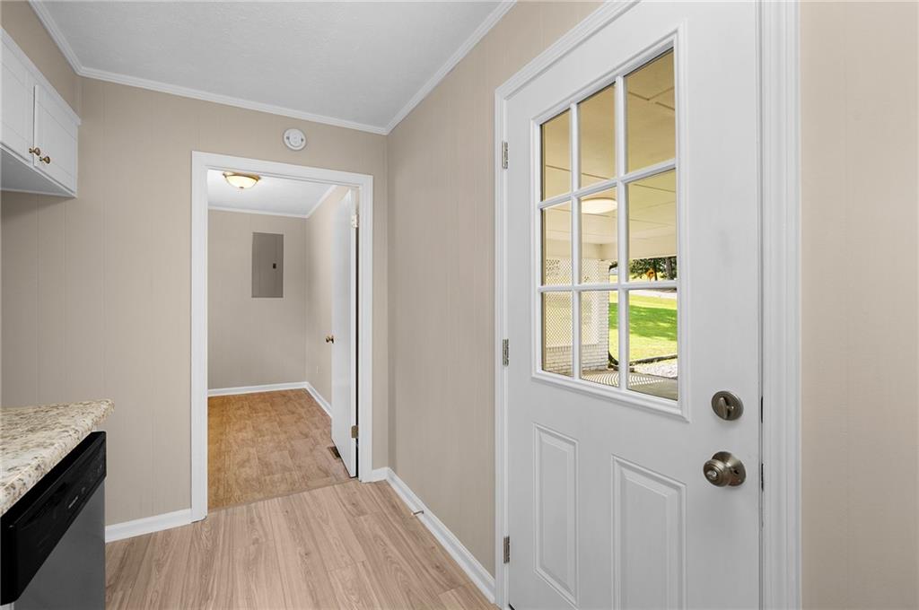 111 Nike Drive Calhoun, GA 30701 - Photo 17 of 36 a view of a bathroom from a hallway