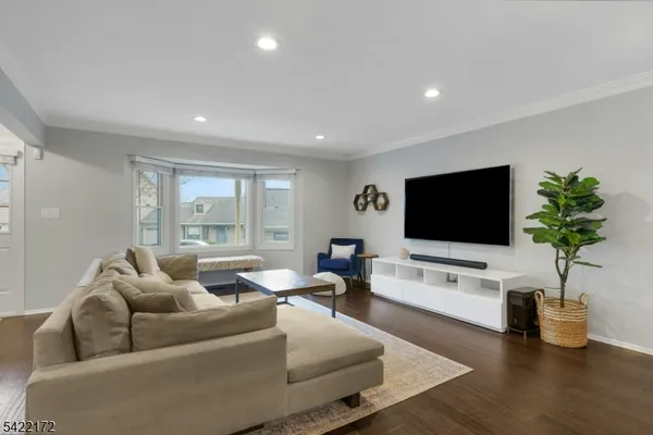 $849,000 | 9 Forest Dale Drive, Morristown, NJ 07960