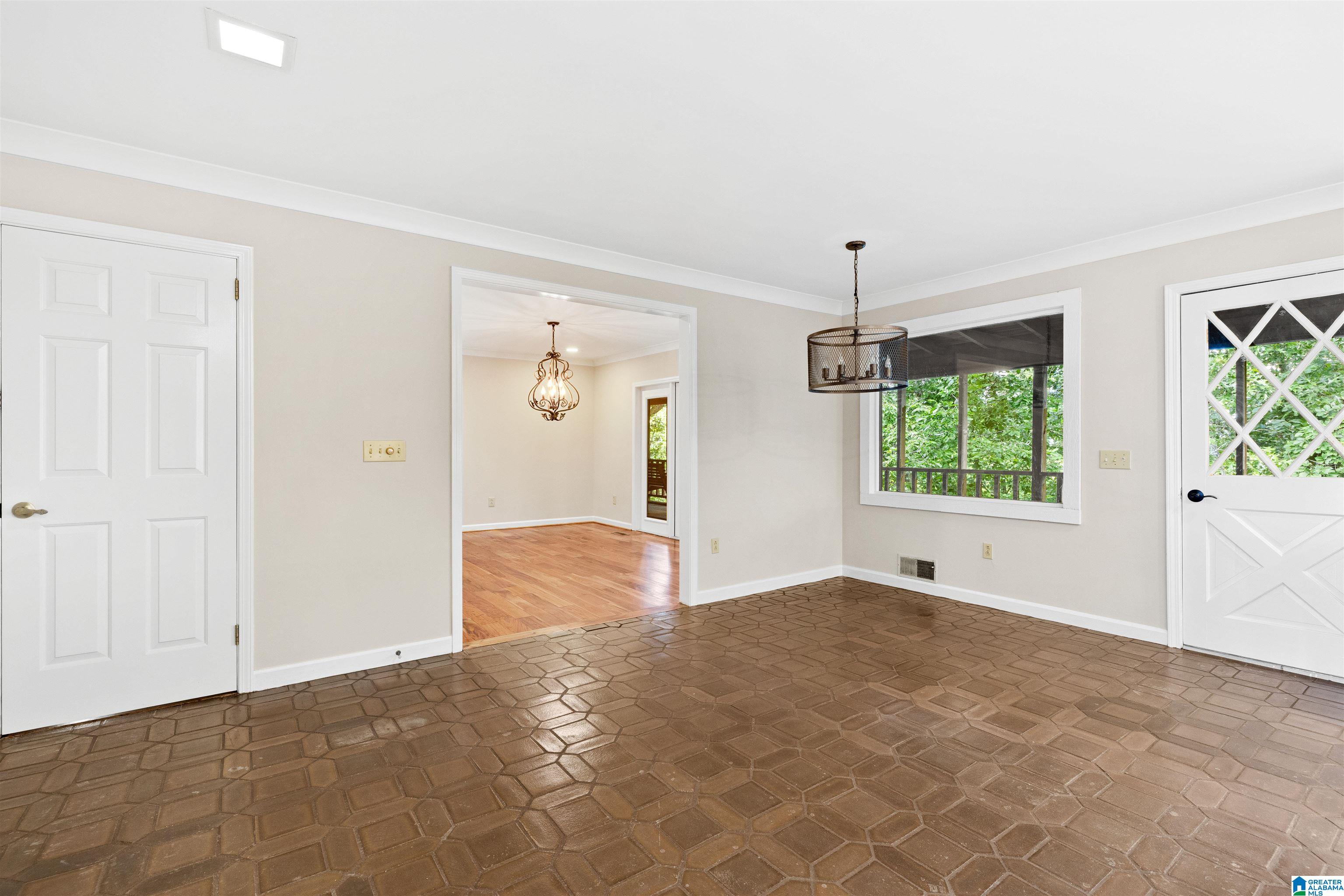 5040 South Shades Crest Road Bessemer, AL 35022 - Photo 15 of 53