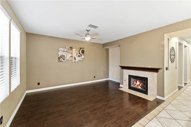 $4,945 | 20300 Candice Court, Canyon Country, CA 91351