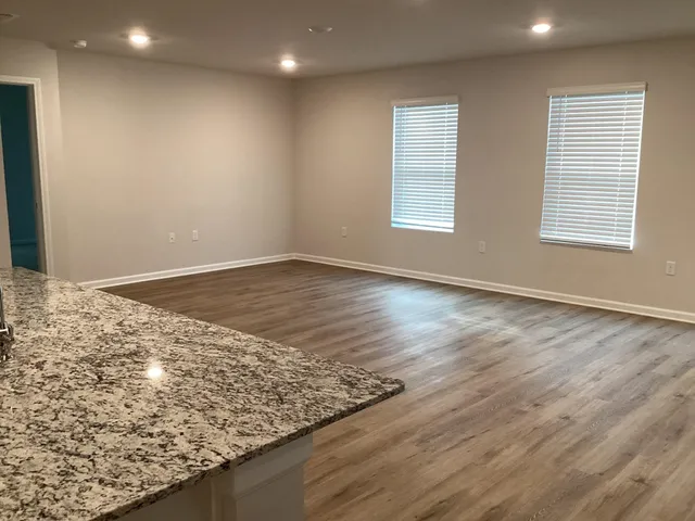 $2,900 | 1941 Tree Swallow Drive, Tallahassee, FL 32311