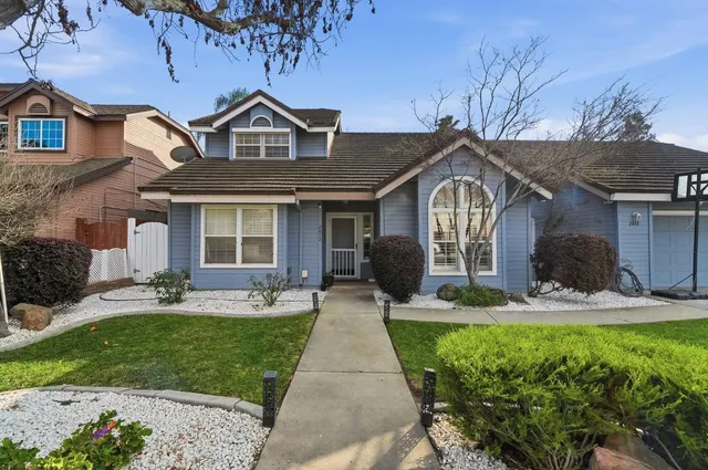 $564,999 | 2612 Snyder Avenue, Modesto, CA 95356