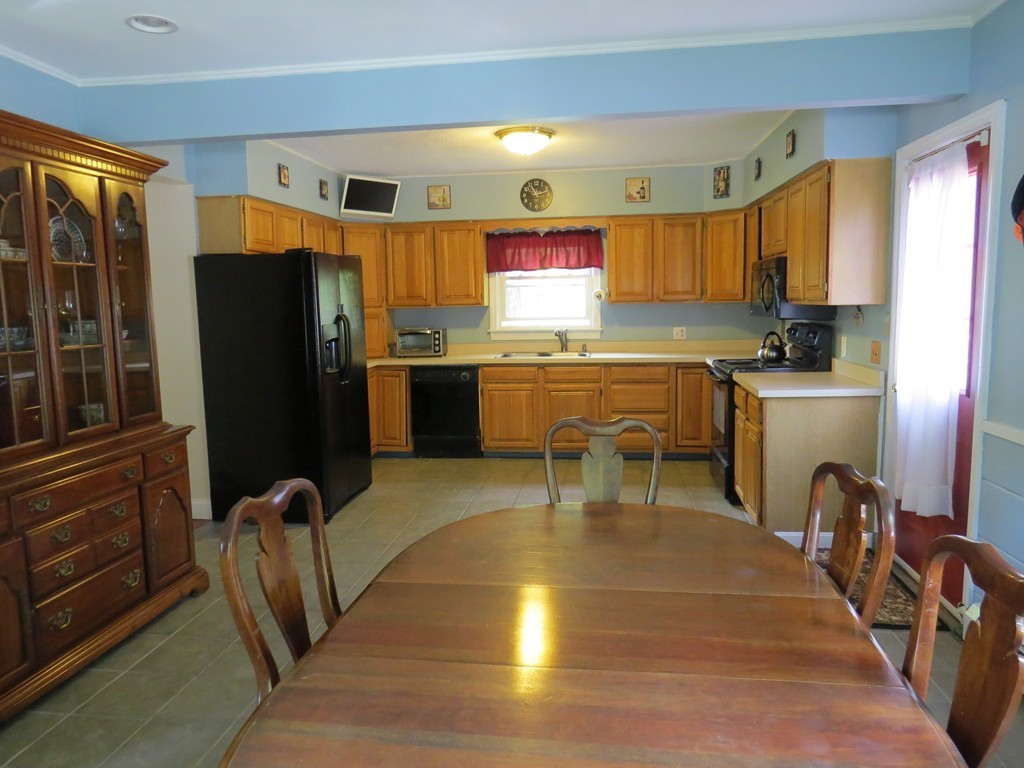 119 Stafford Road Holland, MA 01521 - Photo 6 of 26