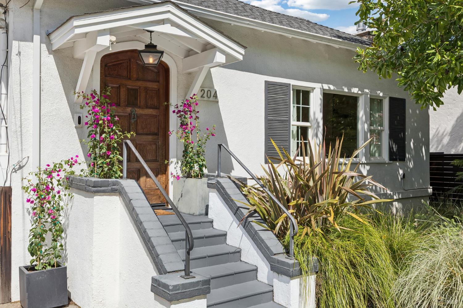 204 Greenfield Avenue San Rafael, CA 94901 - Photo 2 of 36