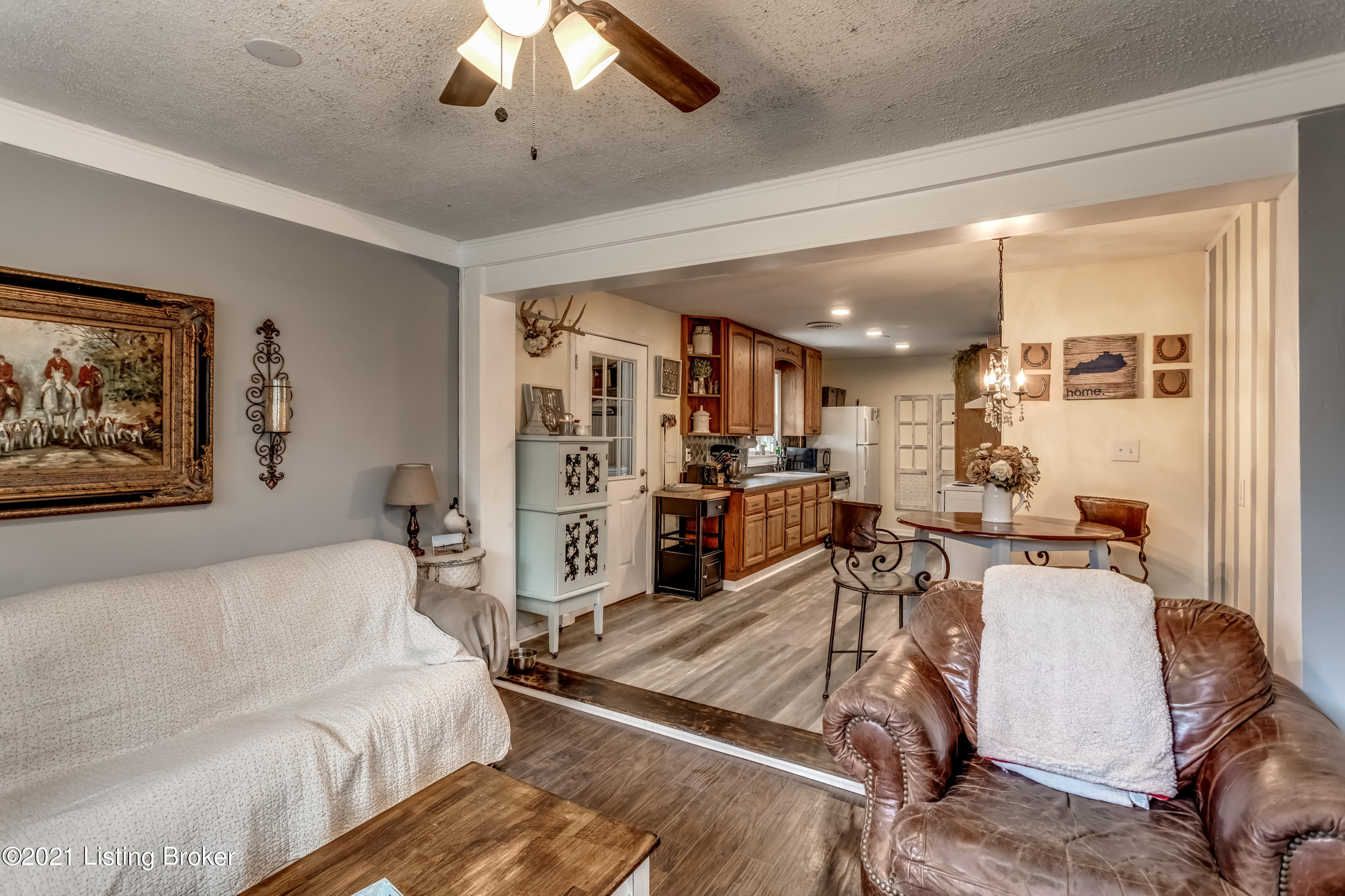 8109 Old Mill Road Pewee Valley, KY 40056 - Photo 26 of 46 H70A0991-A