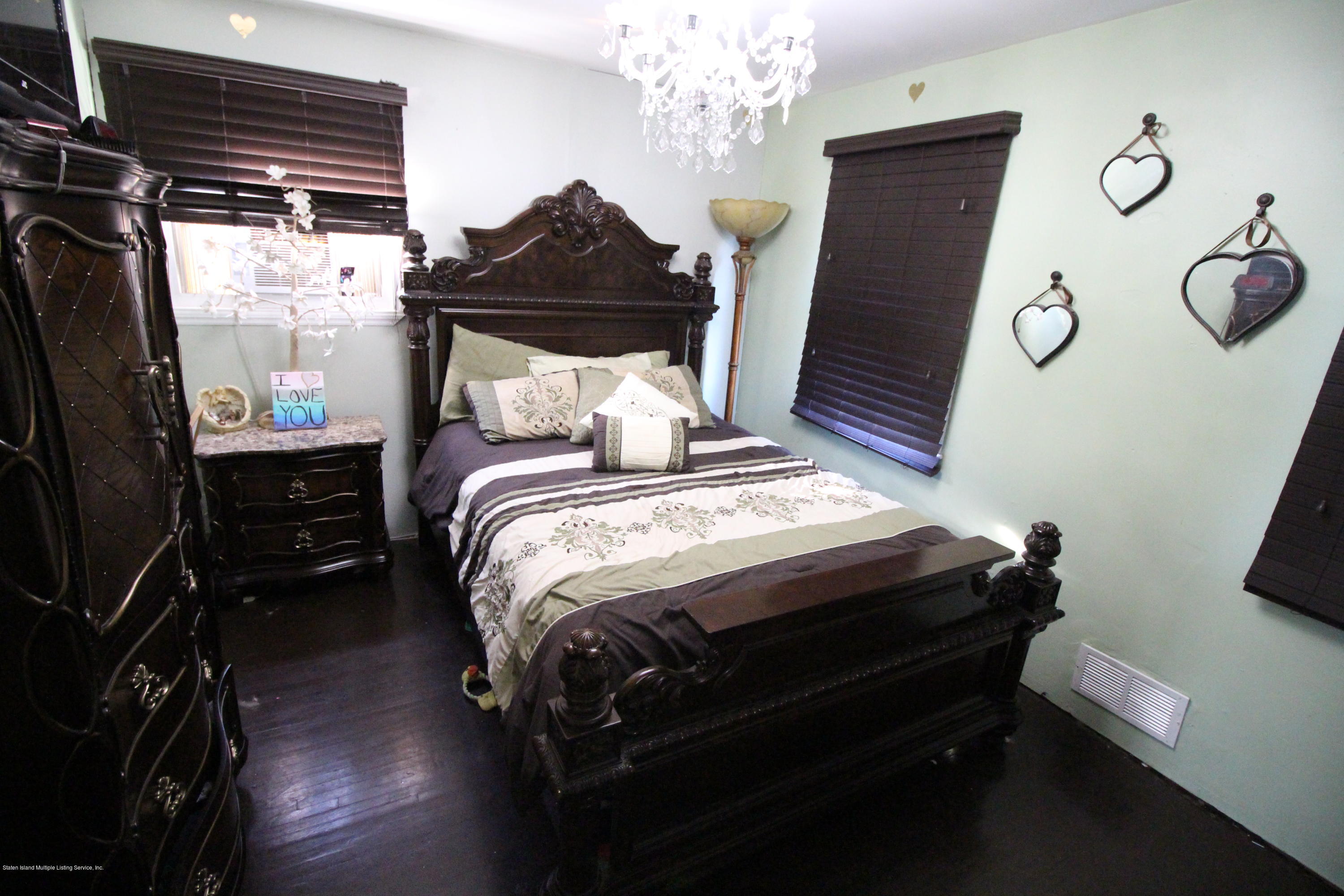 228 Woodrow Road Staten Island, NY 10312 - Photo 14 of 16 IMG_2990