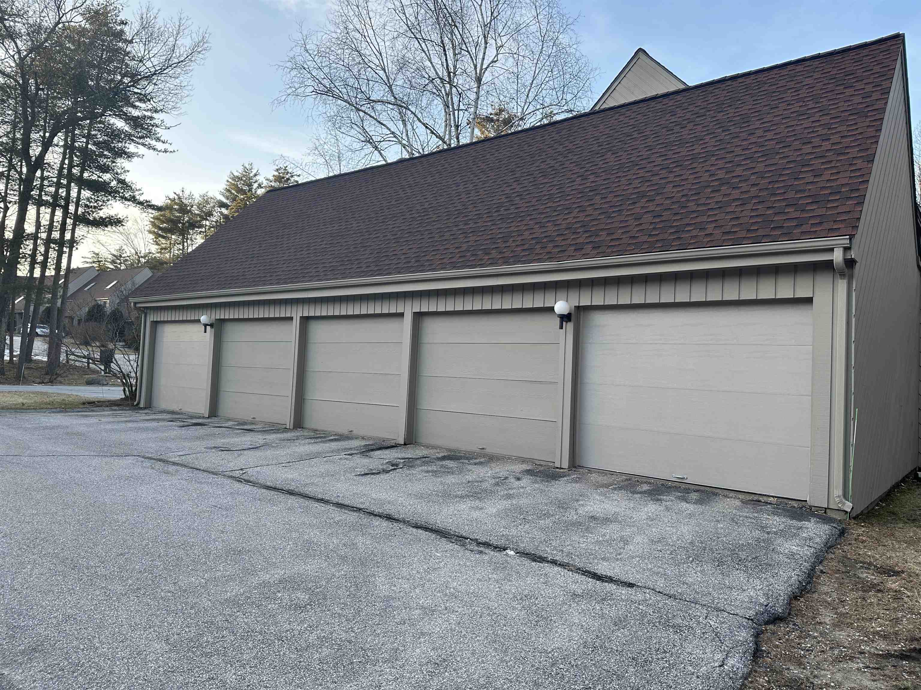 12 Pimlico Court, Unit 68 Bedford, NH 03110 - Photo 26 of 33