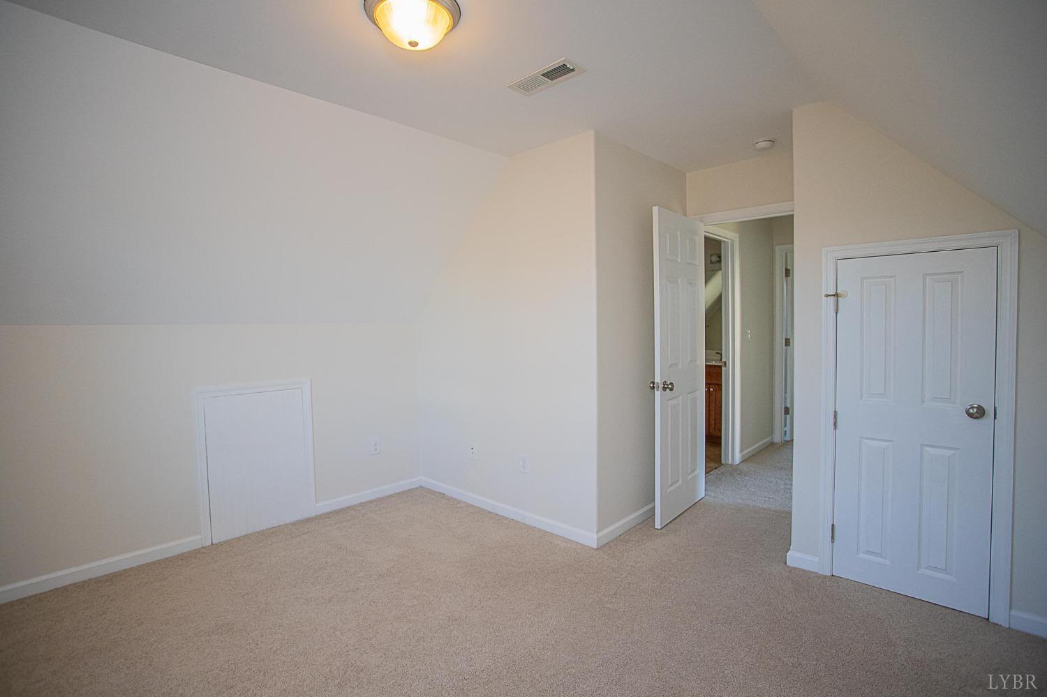 2417 River Road Madison Heights, VA 24572 - Photo 6 of 35 a view of an empty room